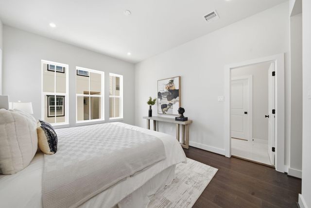 5522 Wheatley Street E, Houston, TX 77091