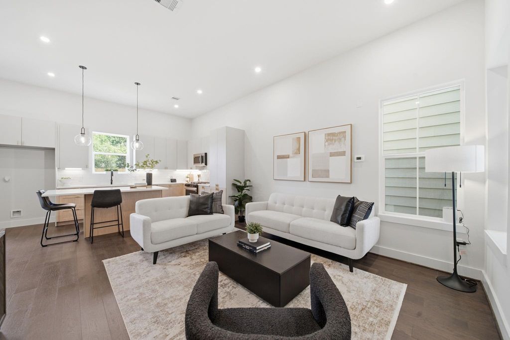 5522 Wheatley Street E, Houston, TX 77091