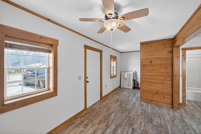 212 E Main Street, Disney, OK 74340