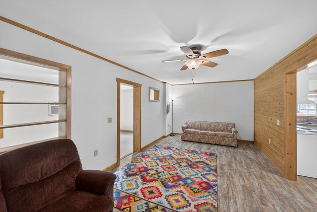 212 E Main Street, Disney, OK 74340