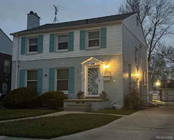 15421 Mapleridge Street, Detroit, MI 48205