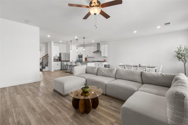 12120 Paseo De Los Lagos LN, Manor, TX 78653