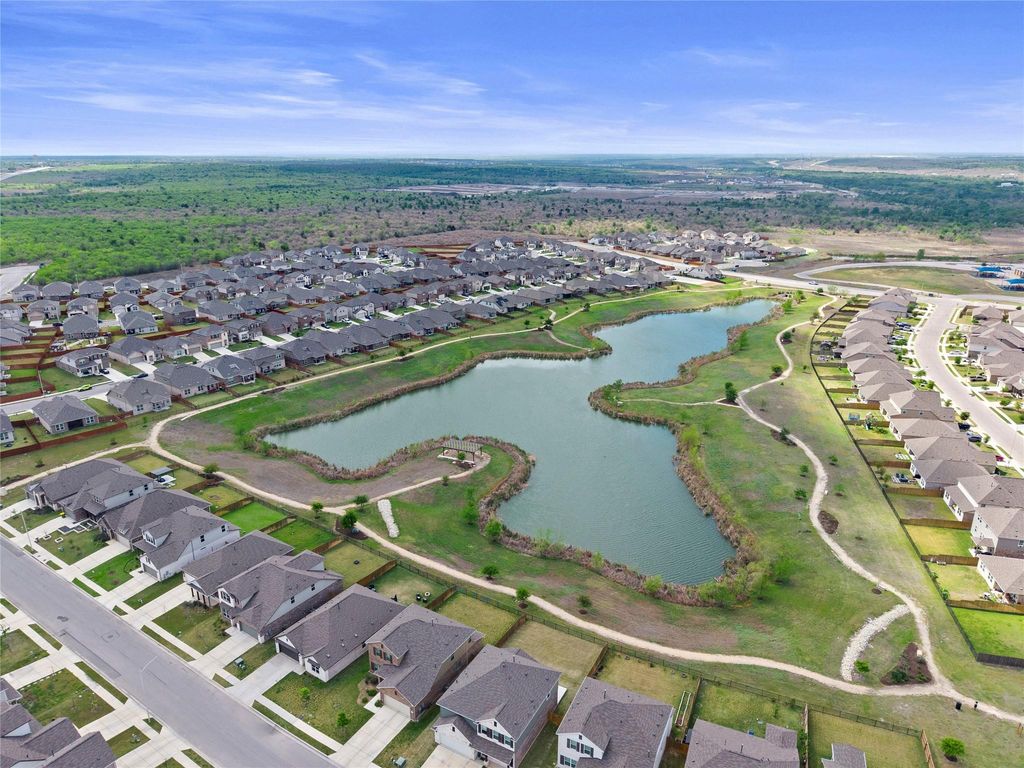 12120 Paseo De Los Lagos LN, Manor, TX 78653