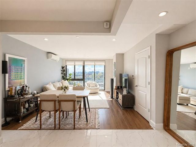 4511 82nd Street W8G, Elmhurst, NY 11373