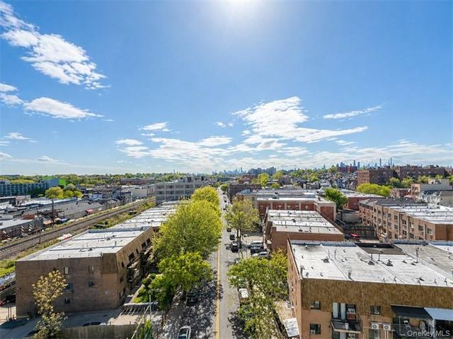 4511 82nd Street W8G, Elmhurst, NY 11373