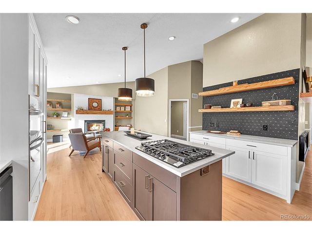 7265 S Sundown Cir, Littleton, CO 80120