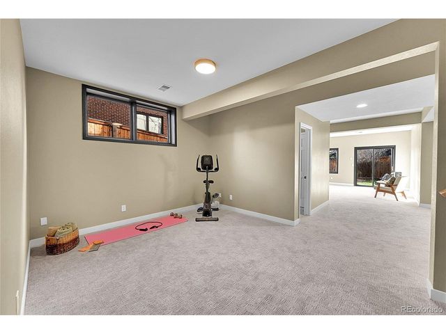 7265 S Sundown Cir, Littleton, CO 80120