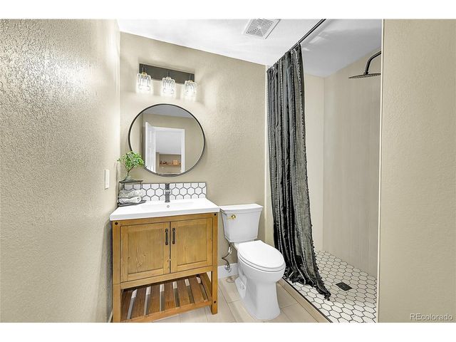 7265 S Sundown Cir, Littleton, CO 80120