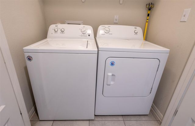 615 Stampede RD, San Marcos, TX 78666