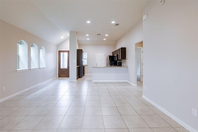 615 Stampede RD, San Marcos, TX 78666