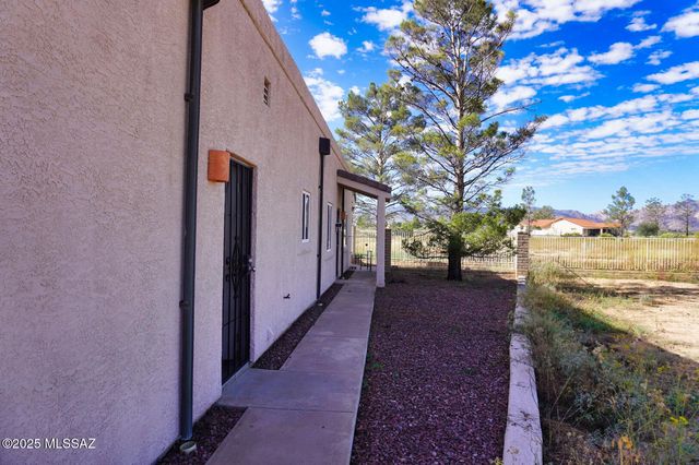 389 N Shadow Mountain Court, Pearce, AZ 85625