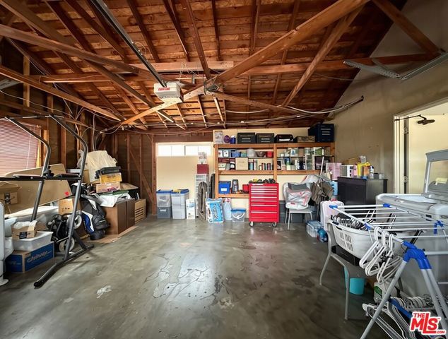 12471 Tibbetts Street, Sylmar, CA 91342