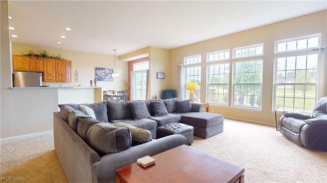 5786 Overlook Way, North Ridgeville, OH 44039