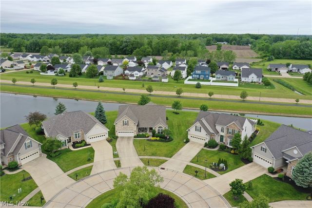 5786 Overlook Way, North Ridgeville, OH 44039