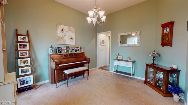 5786 Overlook Way, North Ridgeville, OH 44039