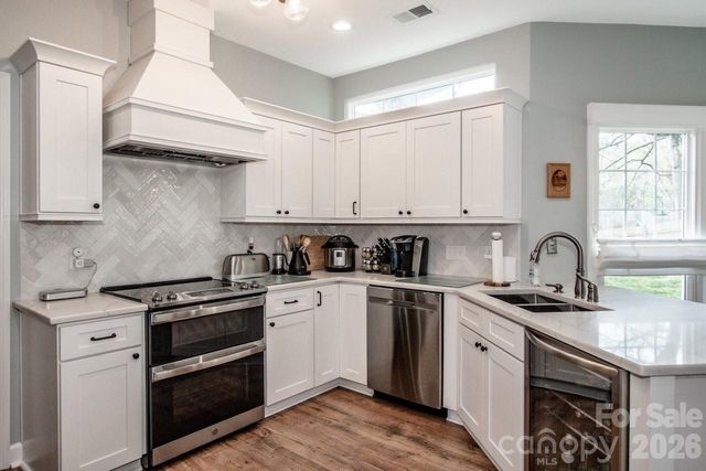 9130 Old Barnette Place, Huntersville, NC 28078