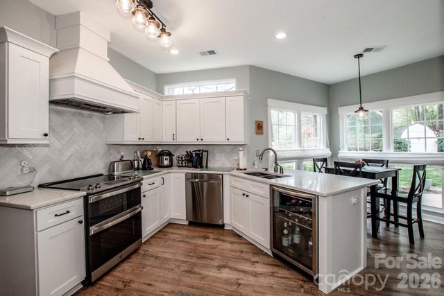 9130 Old Barnette Place, Huntersville, NC 28078