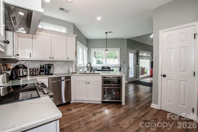 9130 Old Barnette Place, Huntersville, NC 28078