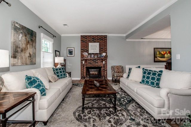 9130 Old Barnette Place, Huntersville, NC 28078