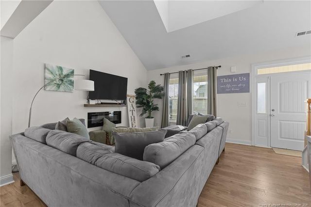 1812 Stackhouse Drive, Fayetteville, NC 28314