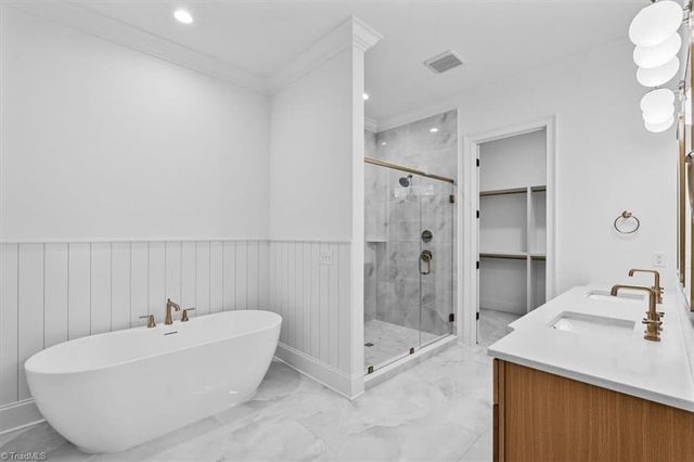 7792 Polar Drive, Oak Ridge, NC 27310