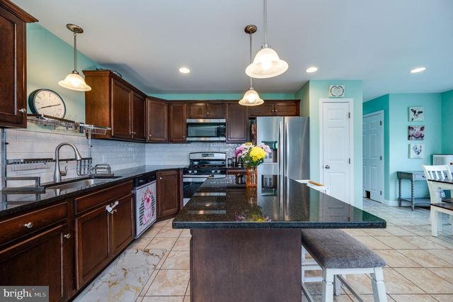 1247 FAIRMONT AVE, Temple, PA 19560