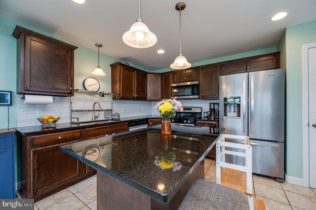 1247 FAIRMONT AVE, Temple, PA 19560