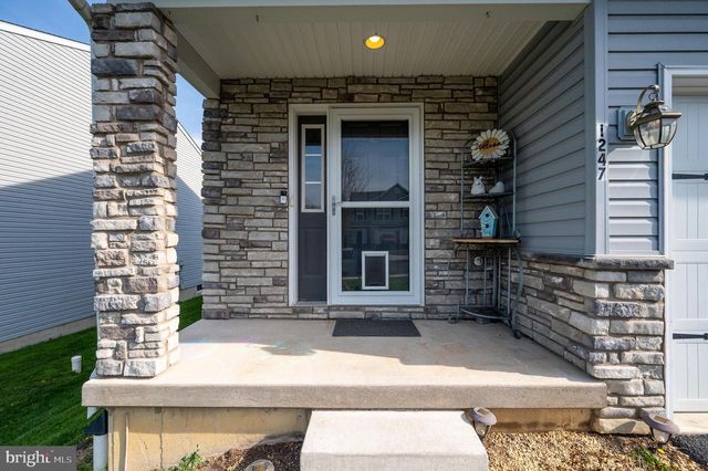 1247 FAIRMONT AVE, Temple, PA 19560