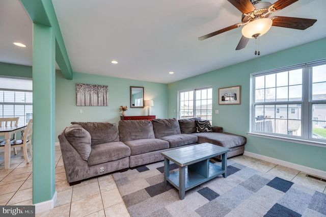 1247 FAIRMONT AVE, Temple, PA 19560