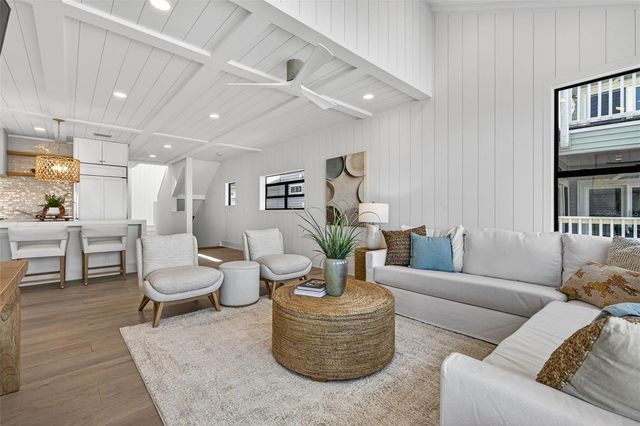 8505 BLIND PASS DRIVE, Treasure Island, FL 33706