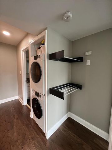 6980 Roswell Road B6, Atlanta, GA 30328