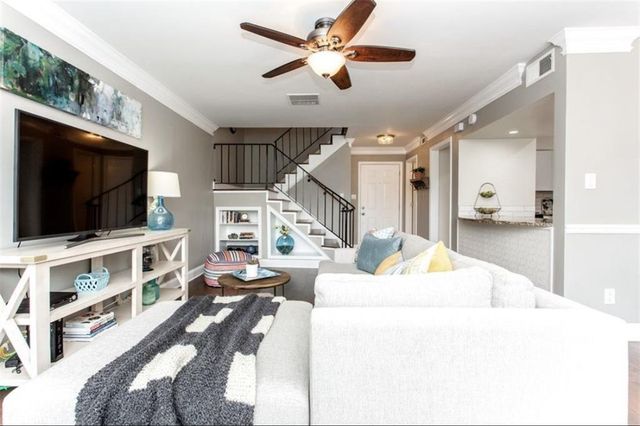 6980 Roswell Road B6, Atlanta, GA 30328