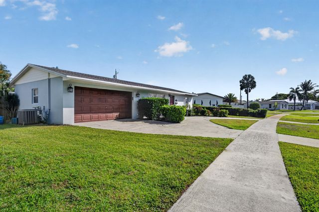 760 Cinnamon Road, North Palm Beach, FL 33408