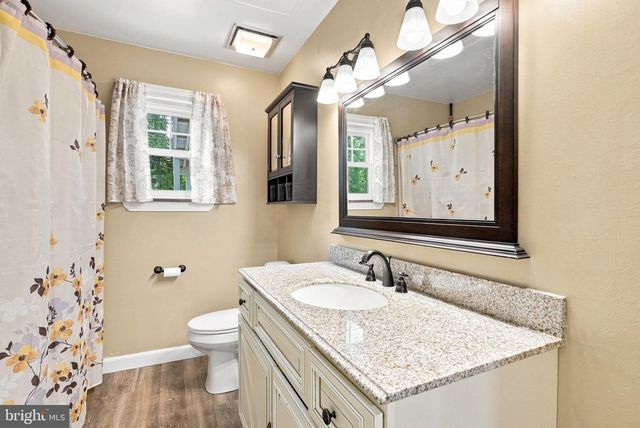 160 KENNEDY LN, Etters, PA 17319