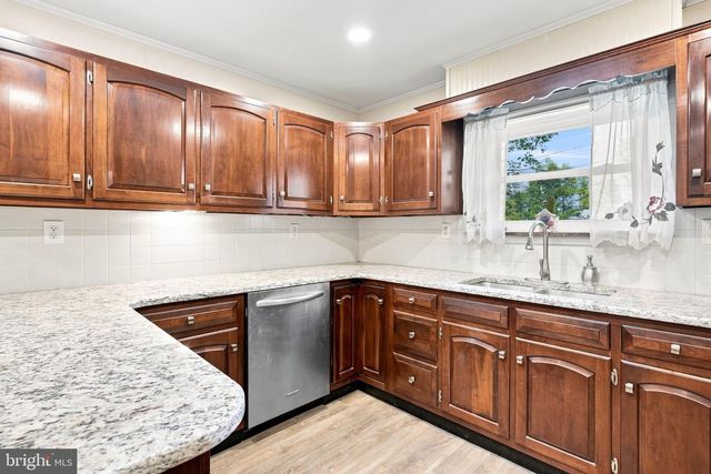 160 KENNEDY LN, Etters, PA 17319