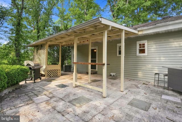 160 KENNEDY LN, Etters, PA 17319