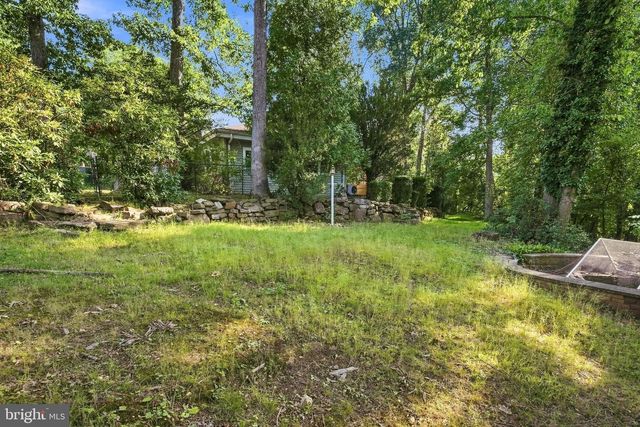 160 KENNEDY LN, Etters, PA 17319