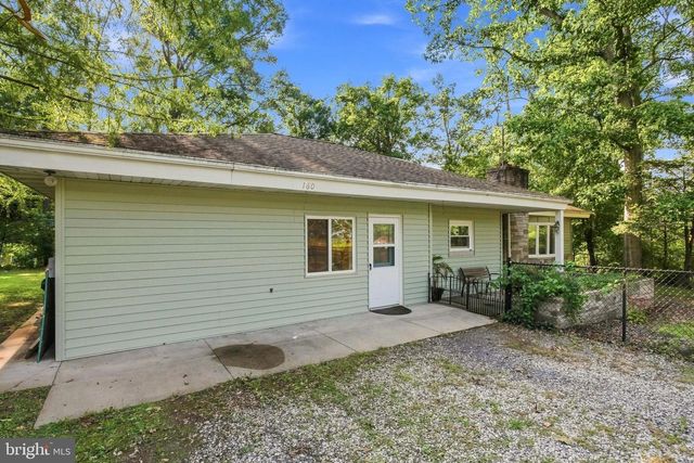160 KENNEDY LN, Etters, PA 17319