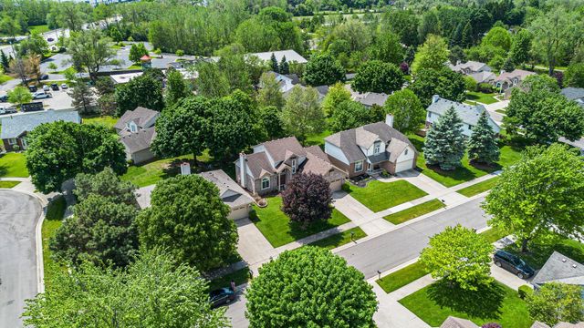 40539 Brecken Ridge Lane 6, Plymouth, MI 48170