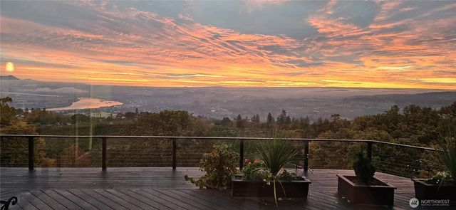 5445 Ayres Way, The Dalles, OR 97058