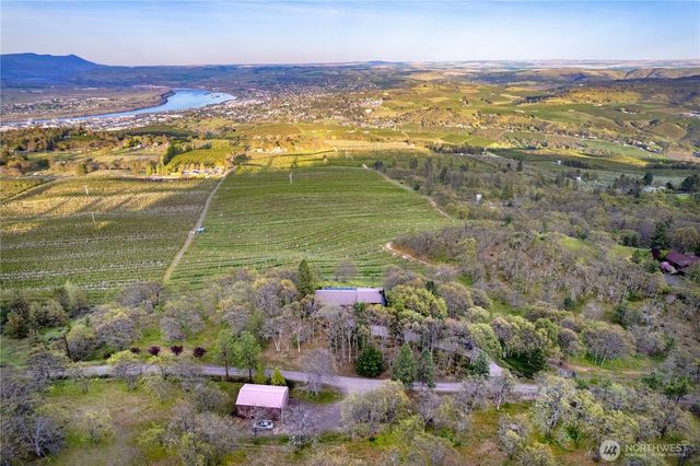 5445 Ayres Way, The Dalles, OR 97058