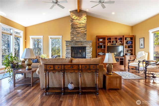 5445 Ayres Way, The Dalles, OR 97058