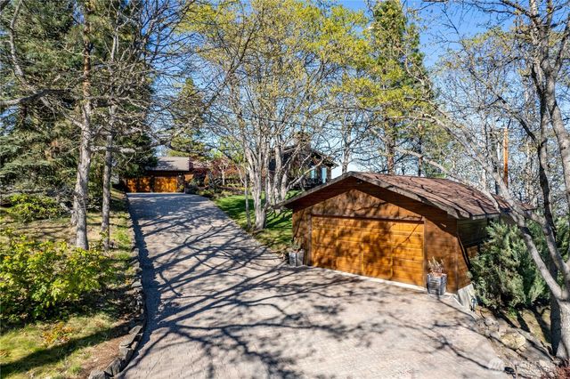 5445 Ayres Way, The Dalles, OR 97058