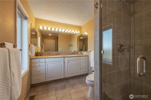 5445 Ayres Way, The Dalles, OR 97058