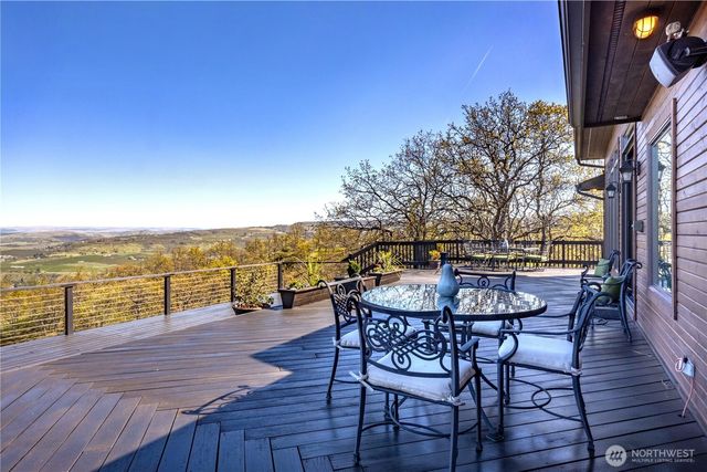 5445 Ayres Way, The Dalles, OR 97058