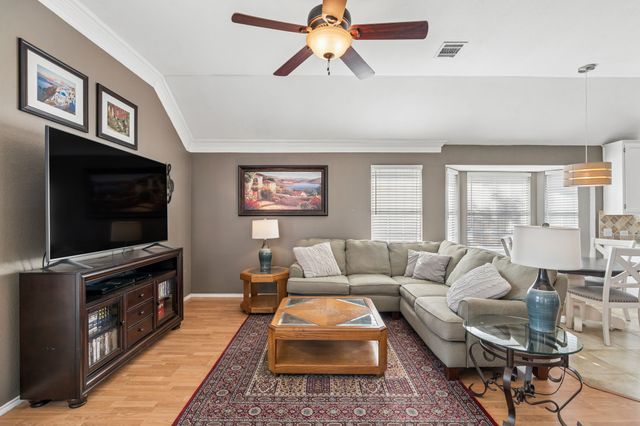 700 Tealwood Lane, Flower Mound, TX 75028
