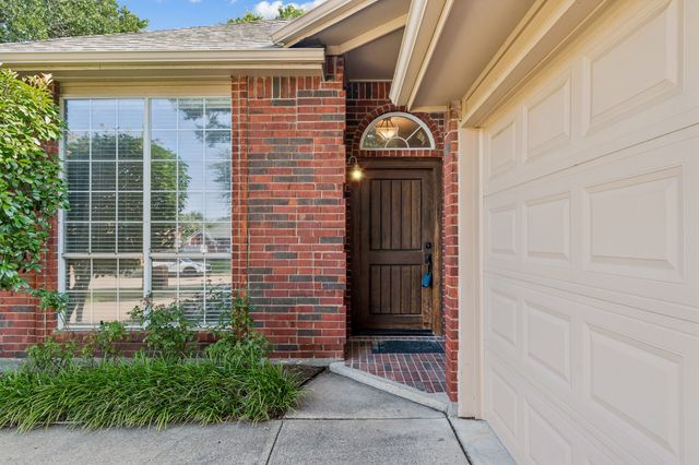 700 Tealwood Lane, Flower Mound, TX 75028