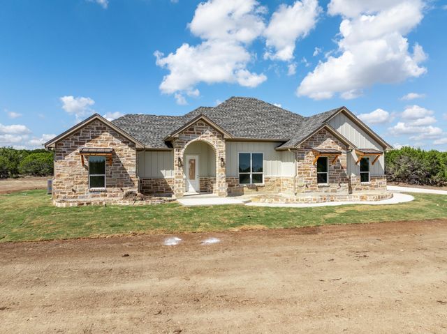 117 Cedar Bluff Loop, Gatesville, TX 76528