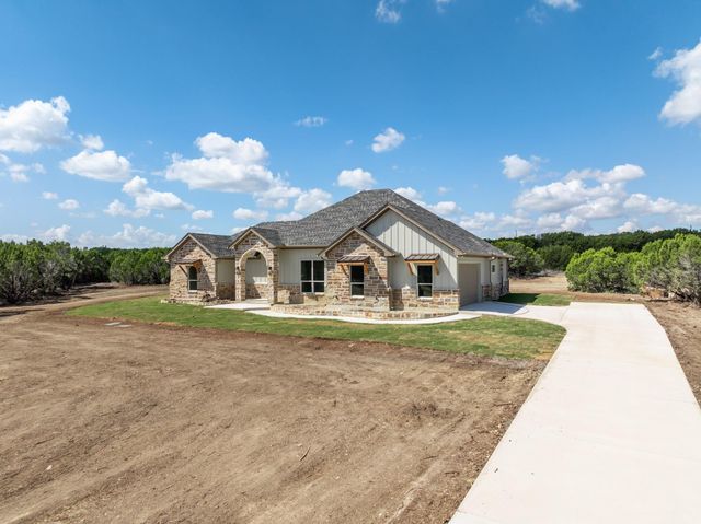 117 Cedar Bluff Loop, Gatesville, TX 76528
