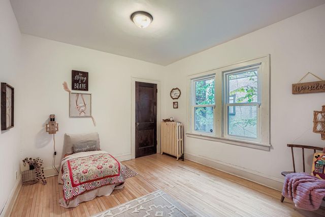 4055 2nd Avenue S, Minneapolis, MN 55409